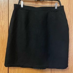 Black linen skirt